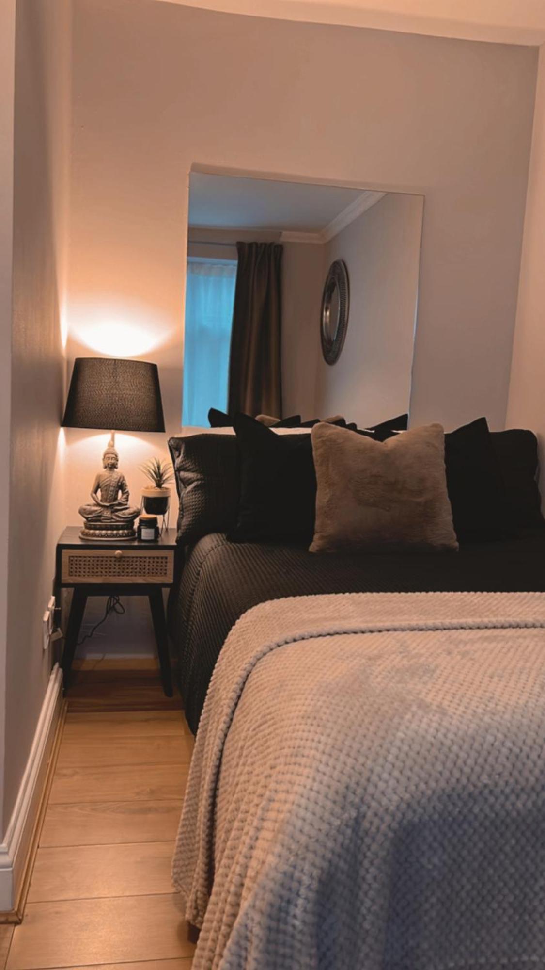 London Property Apartments For Up To 6, Next To Big Ben & London Eye Экстерьер фото